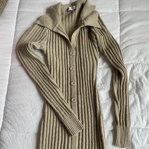 Long sleeve midi dress